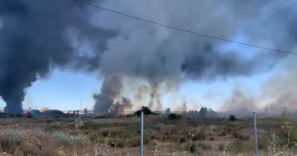 incendio planta de reciclaje de San Cristóbal de Entreviñas