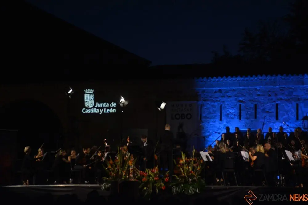 litle &oacute;pera_83