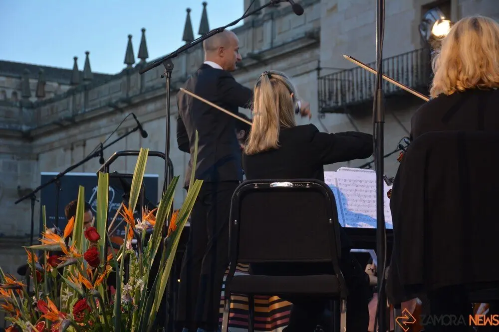 litle &oacute;pera_100