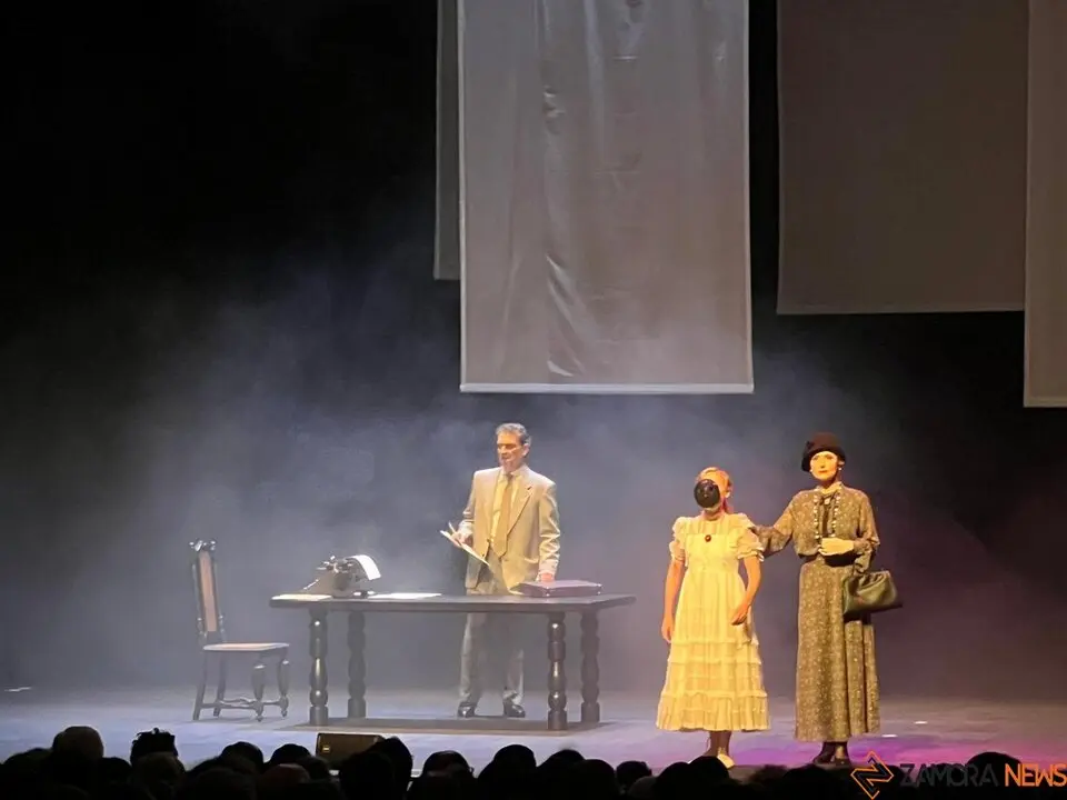 Hildegart Little Ópera Zamora _9