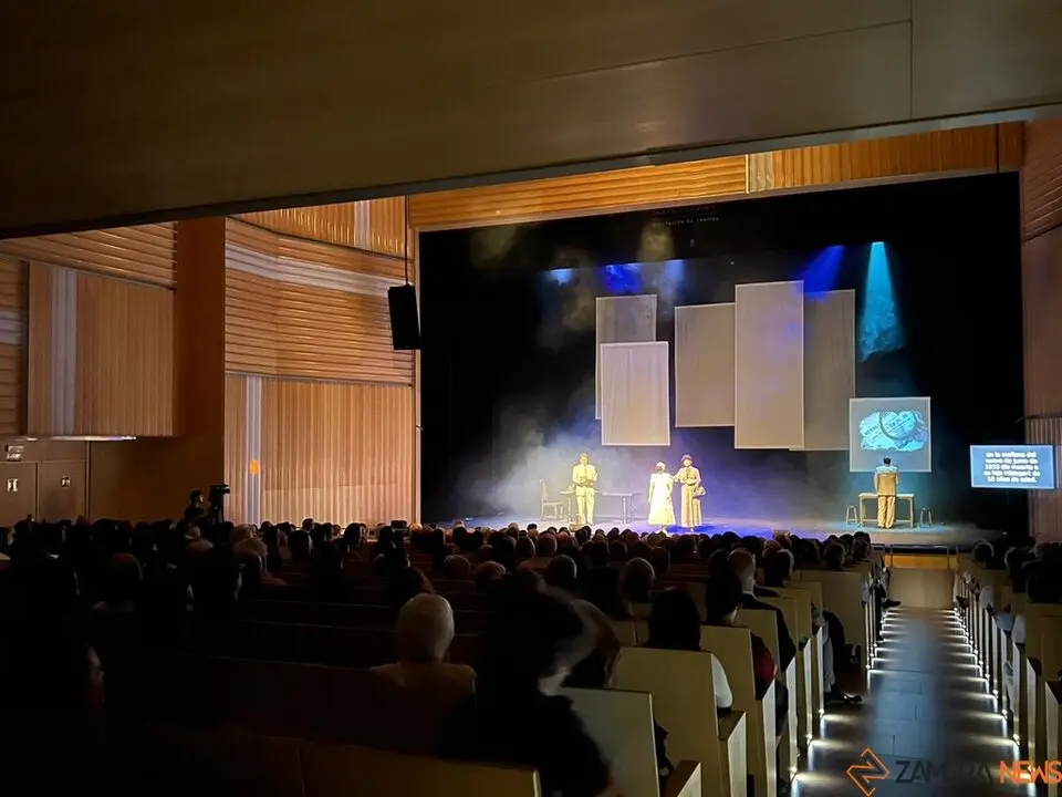 Hildegart Little Ópera Zamora _10