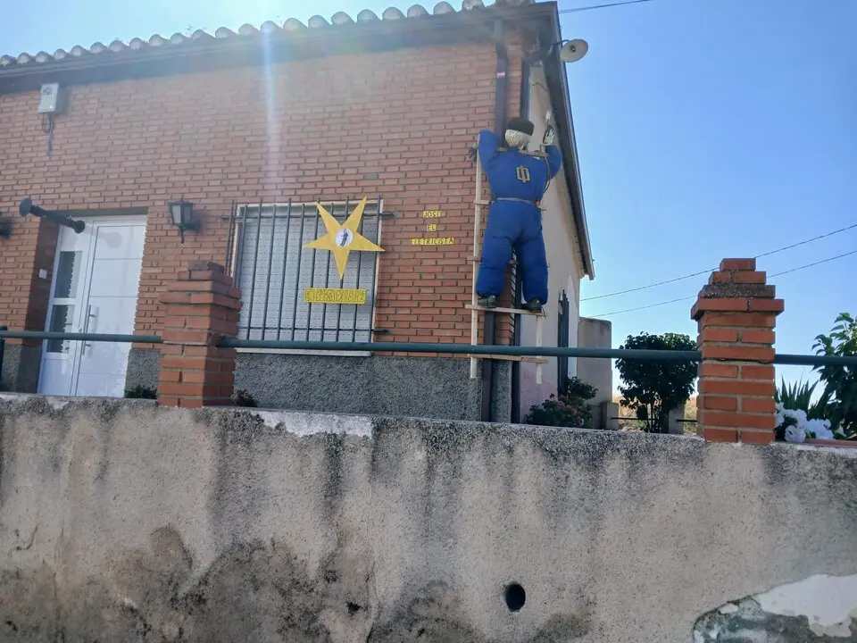 concurso de facahadas decoradas en El Perdigón. IMAGEN RRSS (2)