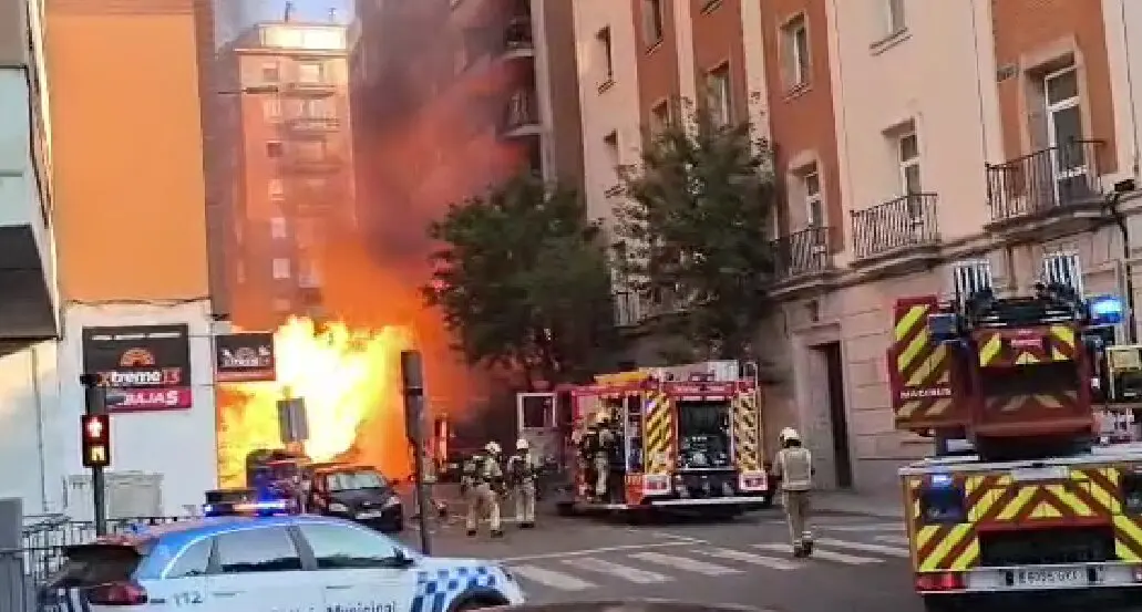 Explosión en el centro de Zamora_16