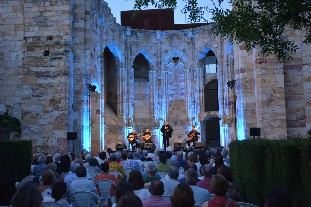 fados viernes grupo centro  (8)