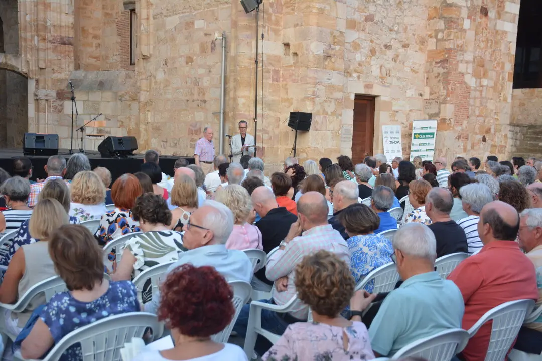 fados viernes grupo centro  (36)