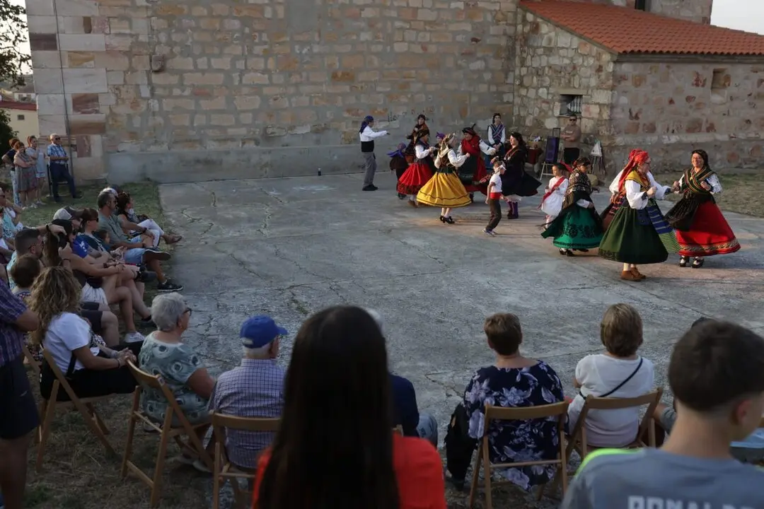 semana cultural Tardobispo. IMAGEN CEDIDA (22)