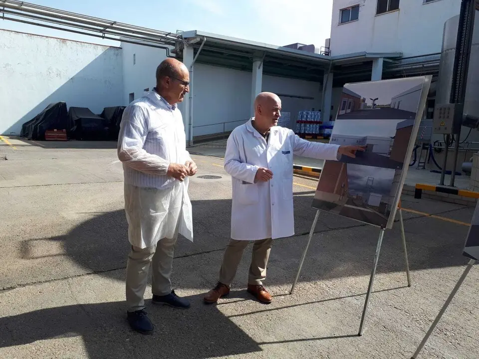 Fernando Prada visita Reny Picot-1