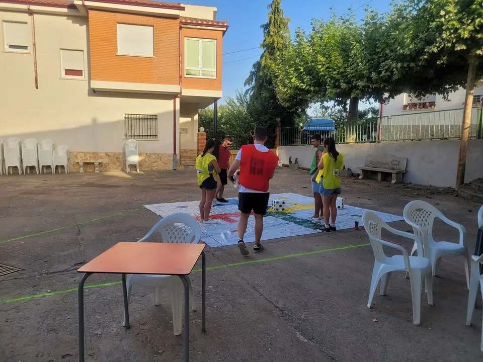 Juegos tradicionales Peleas de Arriba_2- Imagen de redes