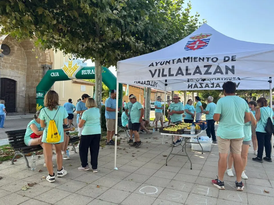 Paseo solidario AZAYCA Villalazán_7