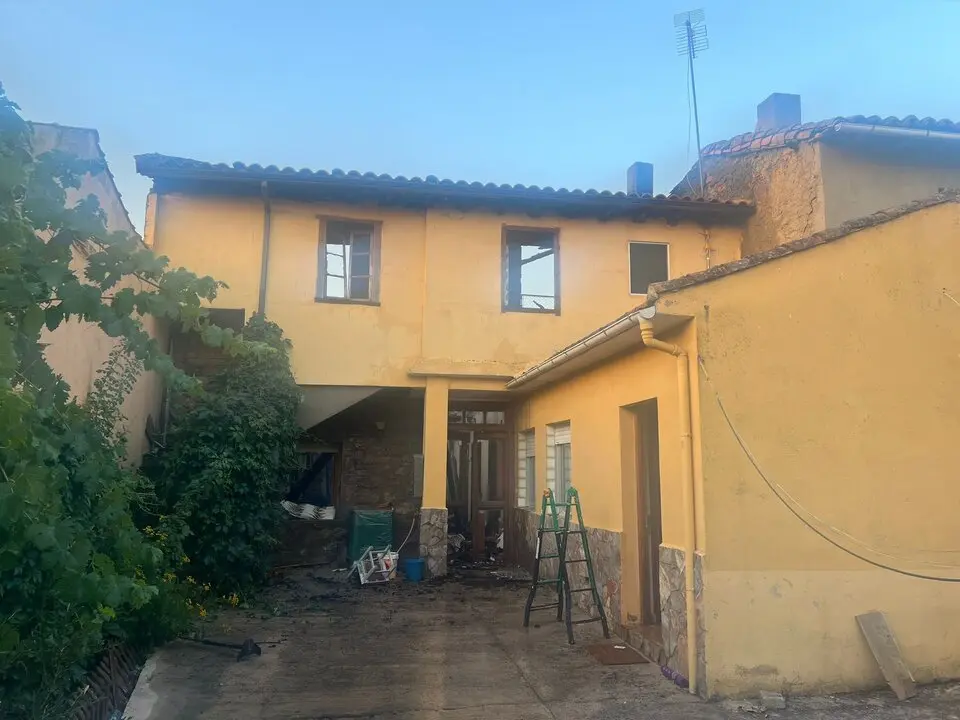 incendio Cubo de Benavente, Morezuela de la Carballeda. IMAGEN DIPUTACIÓNZA (4)