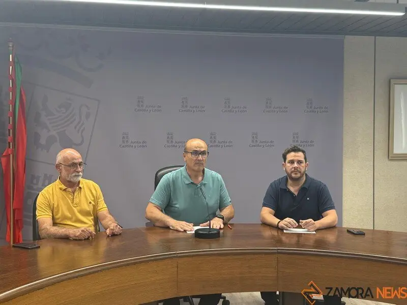 Fernando Prada junto con Víctor López de la Parte