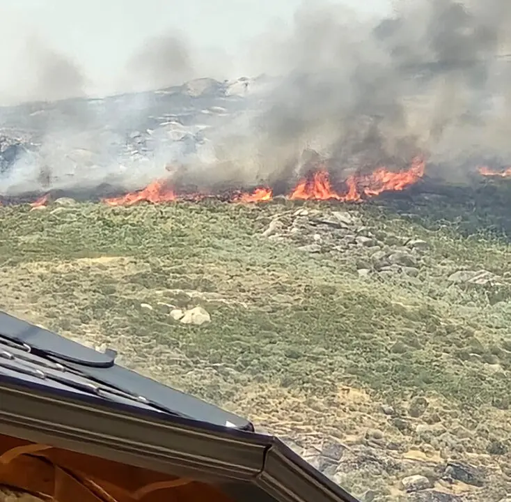 castromil con el fuego encima