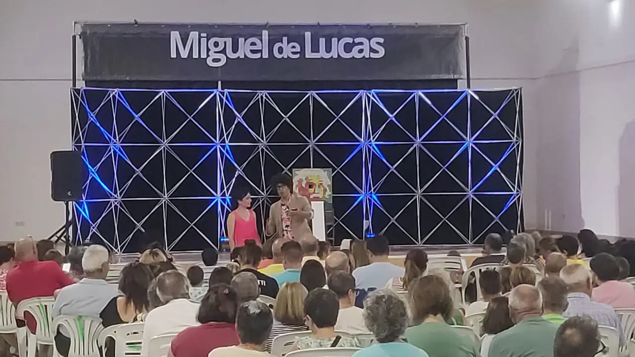 Miguel de lucas villaralbo