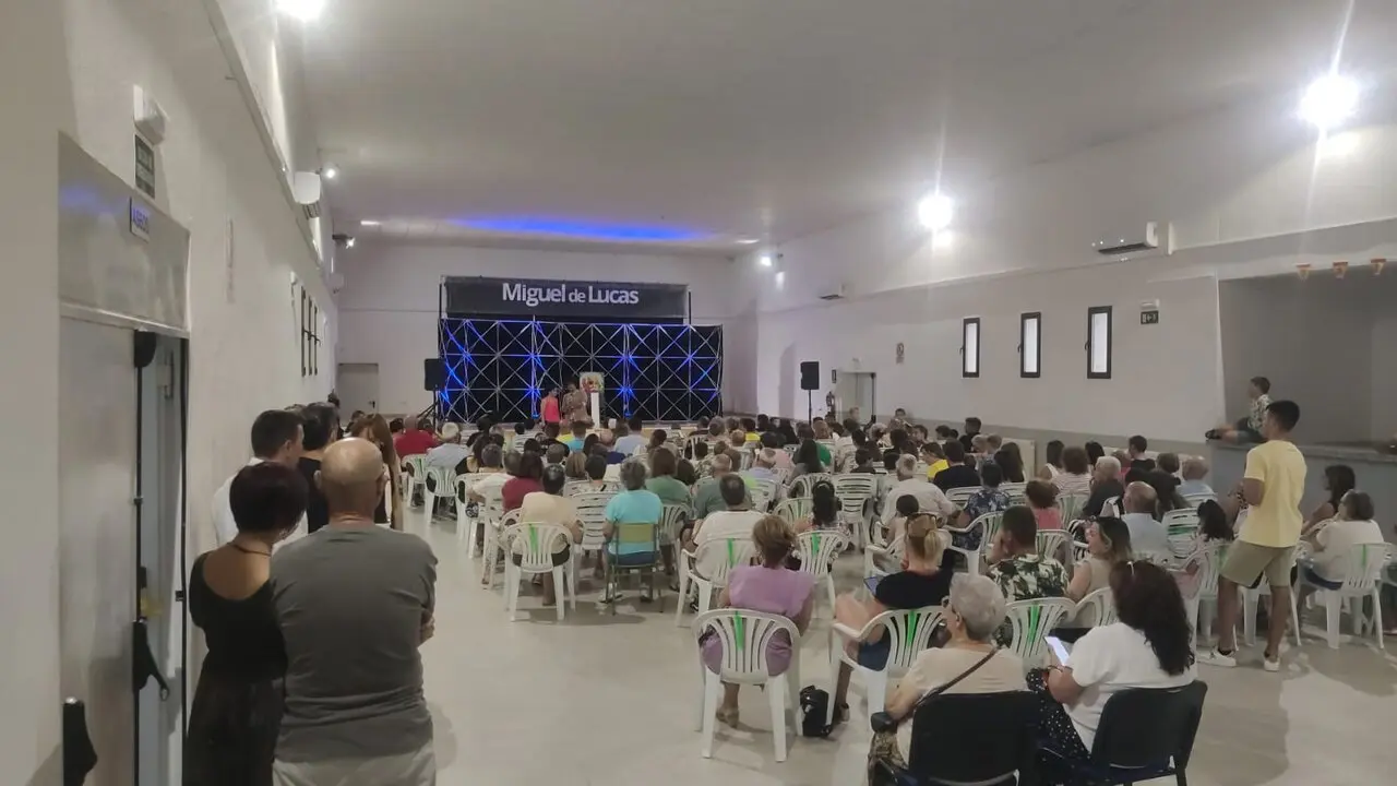 salon cultural Villaralbo 