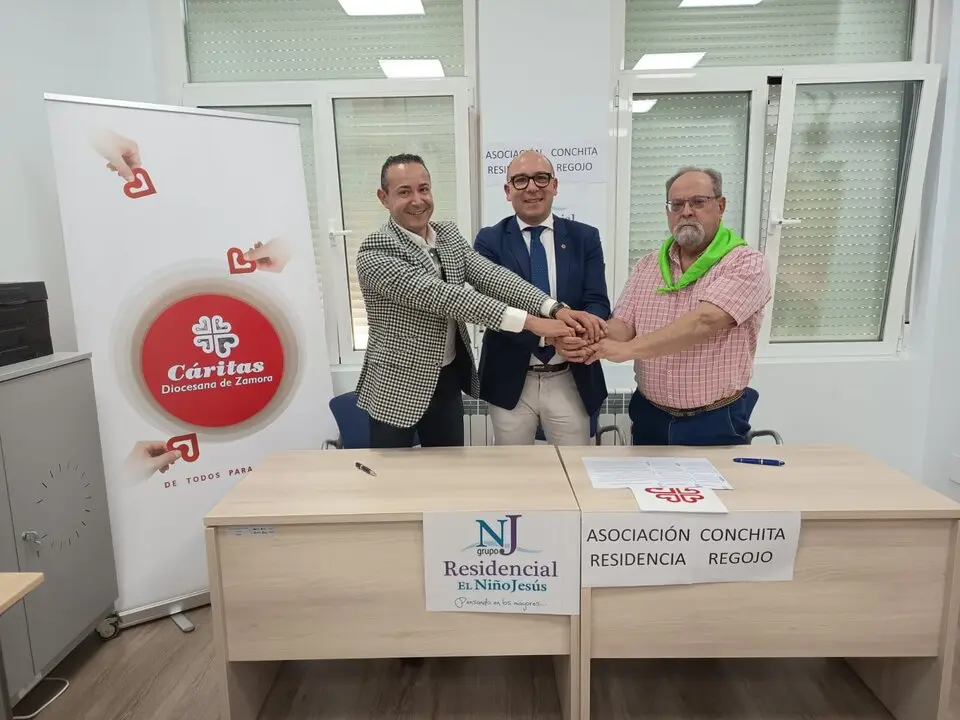 firma acuerdo residencias de Fermoselle