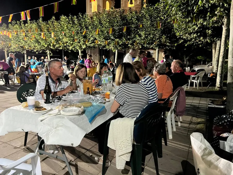 Cena de peñas Villalazán