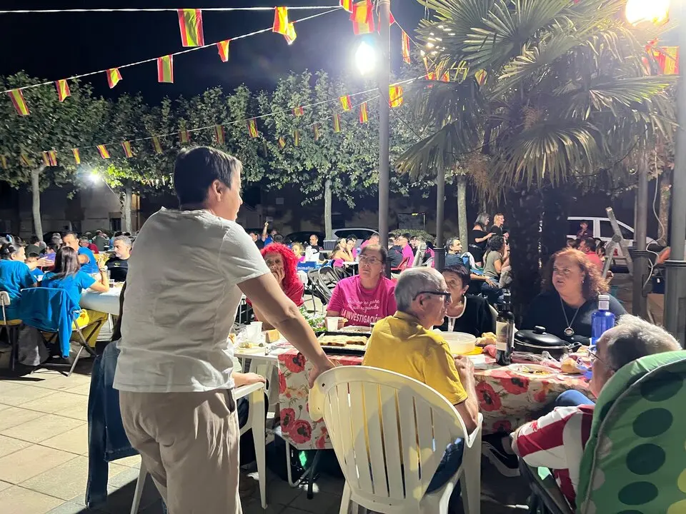 Cena de peñas Villalazán_24