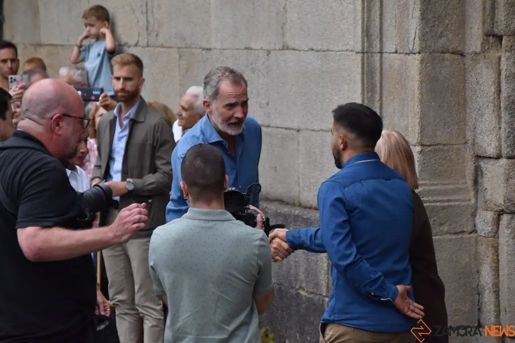 Reyes visitan San Martín de Castañeda_3