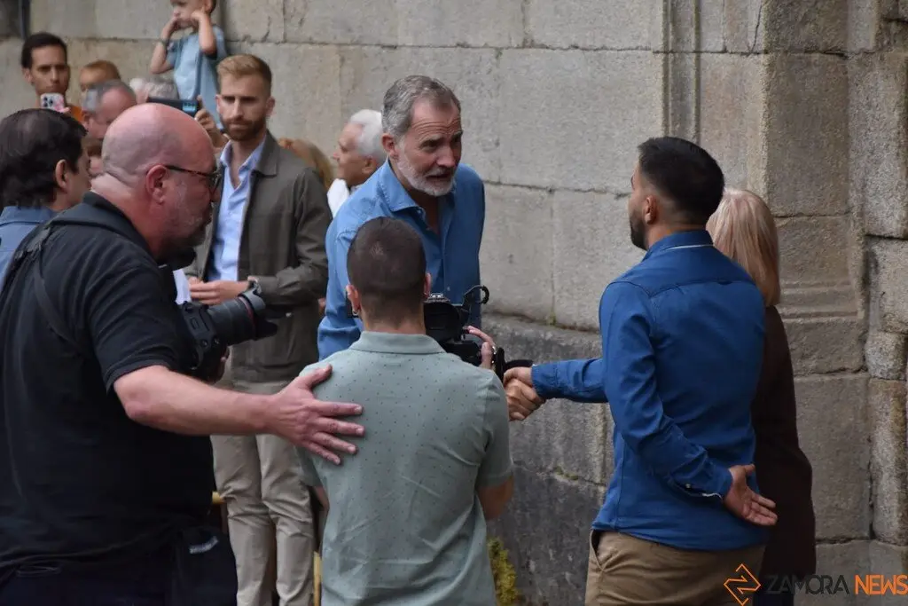 Reyes visitan San Martín de Castañeda_6