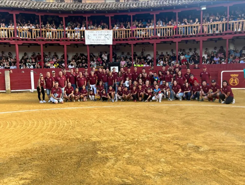 Toro del Cajón solidario: emoción, tradición y plaza llena por una buena causa
