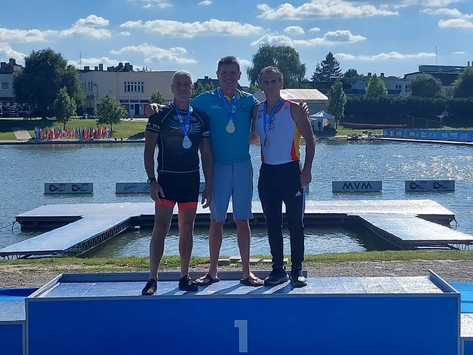 Jose Luis Román Mangas Bronce en el Campeonato Mundial de Piragüismo de Maratón 2025