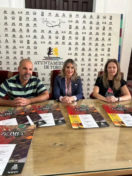 presentación feria del vermu en Toro