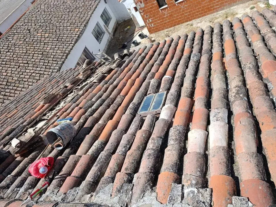 Obras retejado Edificio de las escuelas Moraleja del vino