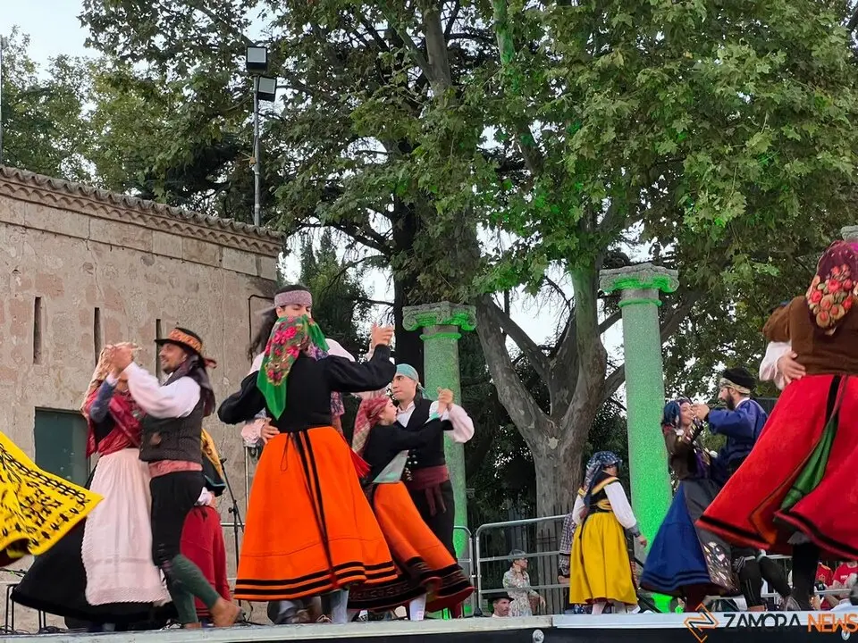 Gala inaugural Festival Internacional del Folklore 2025_19