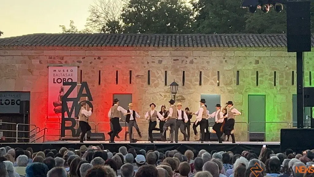 Gala inaugural Festival Internacional del Folklore 2025_25
