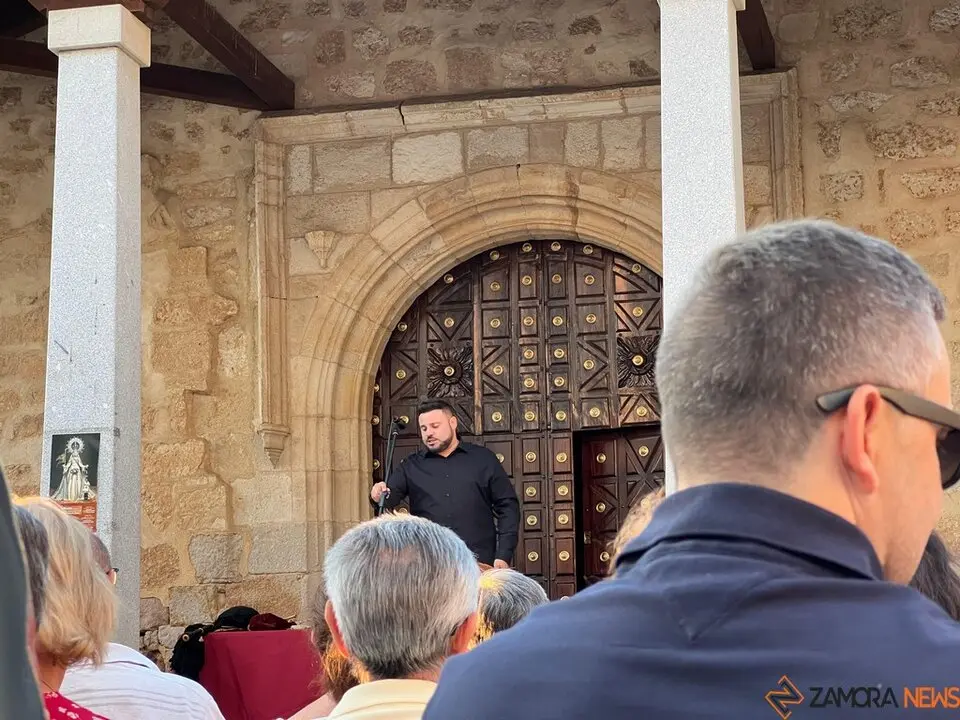 Pedraza en Clave de Folk en Zamora, Plaza de San Antol&iacute;n_4