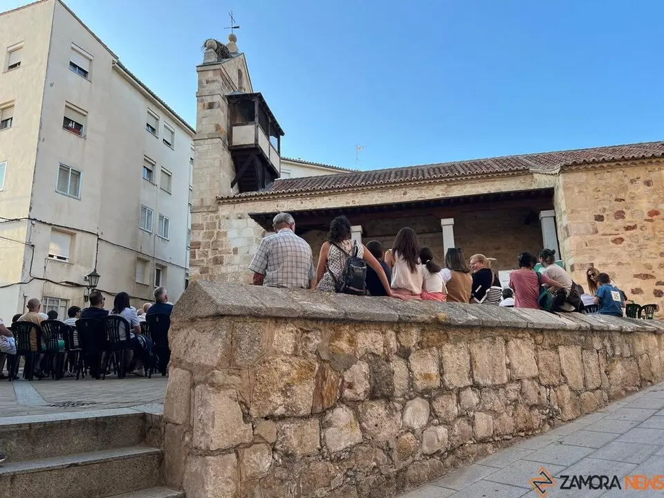 Pedraza en Clave de Folk en Zamora, Plaza de San Antol&iacute;n_26