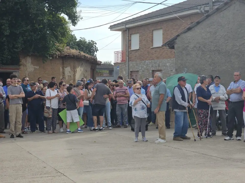 manifestación por Álvaro en Olleros de Tera    (8)