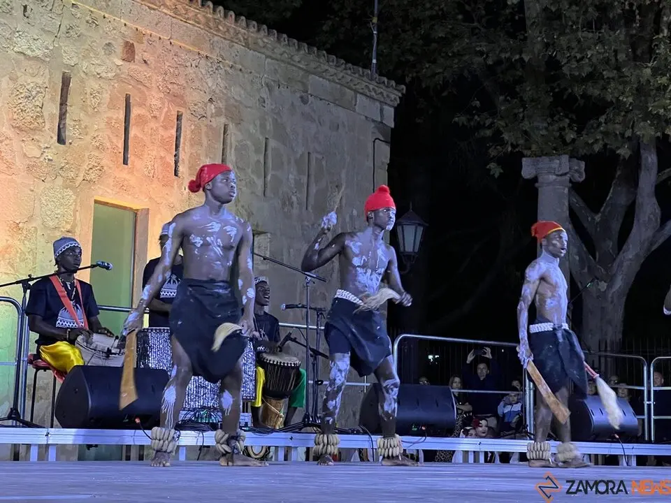 Cierre Festival Internacional de Folklore Zamora 2025 _6
