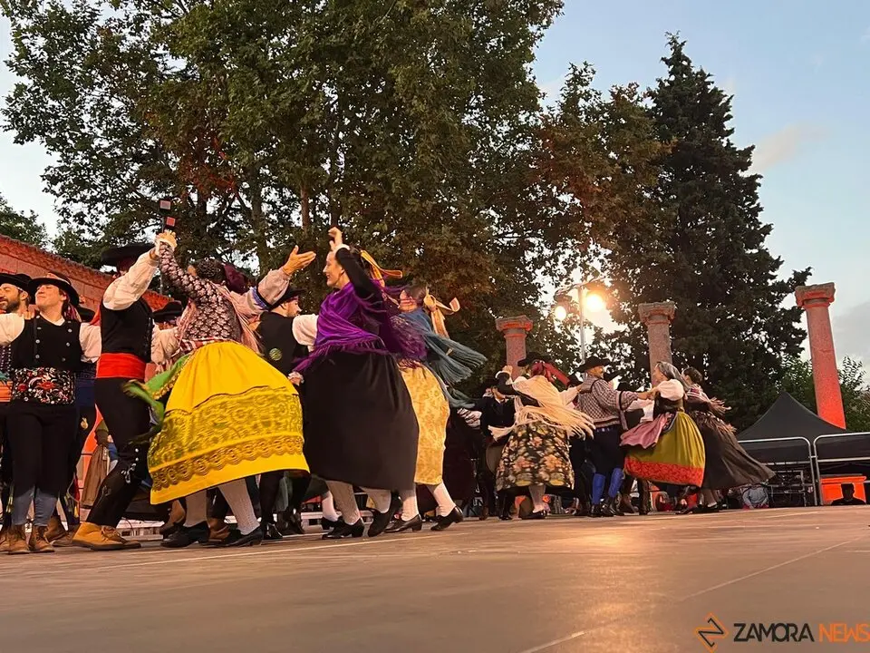 Cierre Festival Internacional de Folklore Zamora 2025 _24