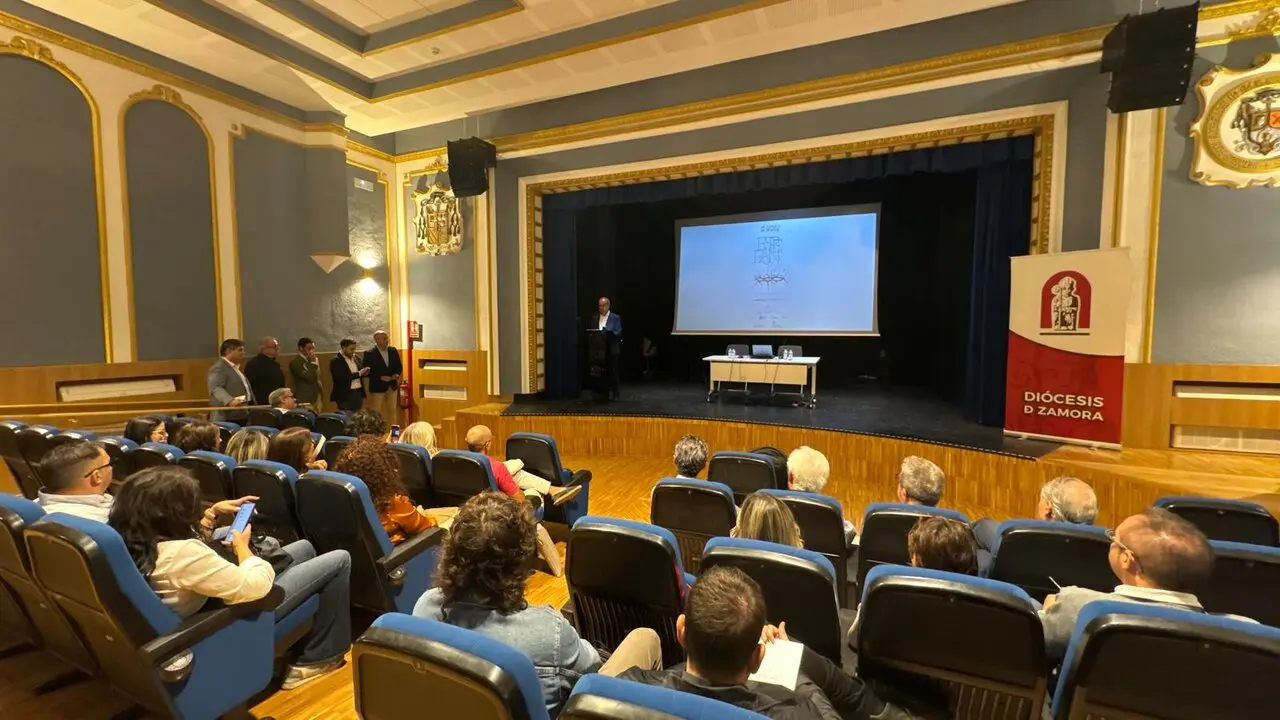 Jornada de sensibilización con motivo de la celebración de la XXVIII edicion de
Les Edades del Hombre en Zamora