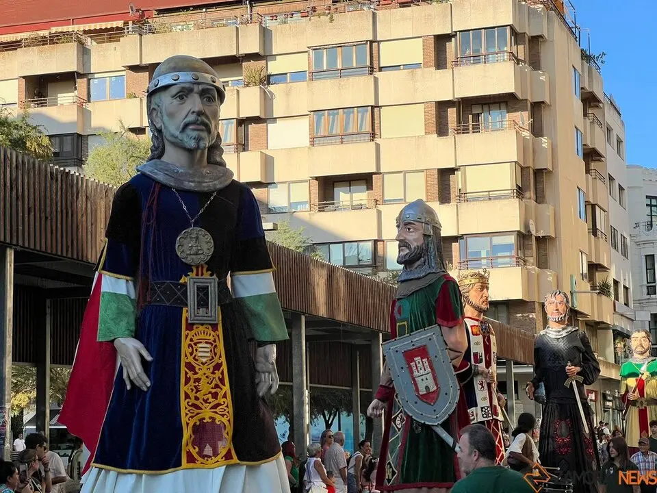 Desfile de Gigantes y Cabezudos Capitonis Durii septiembre _26