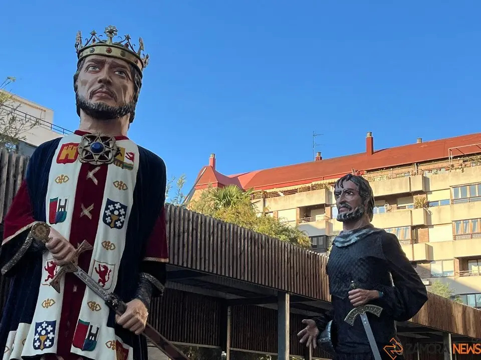 Desfile de Gigantes y Cabezudos Capitonis Durii septiembre _30