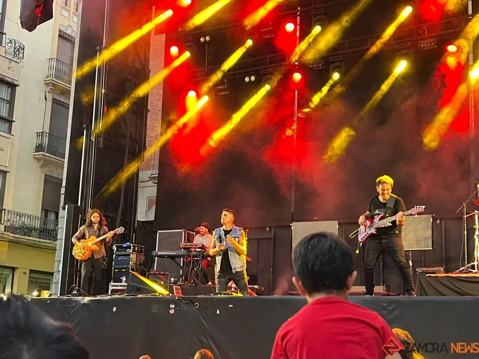 Pequeño Rock and Roll Zamora _7