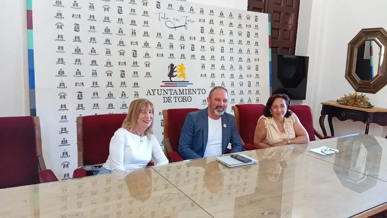 presentación XVI Premios Diálogo en Toro