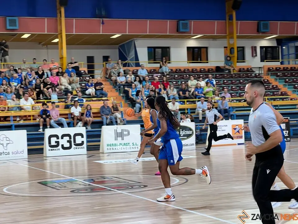 Zamarat vs Perfumerias Avenida Salamanca - Copa de Castilla y León _8