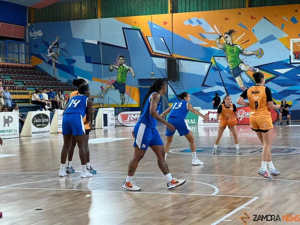 Zamarat vs Perfumerias Avenida Salamanca - Copa de Castilla y León _16