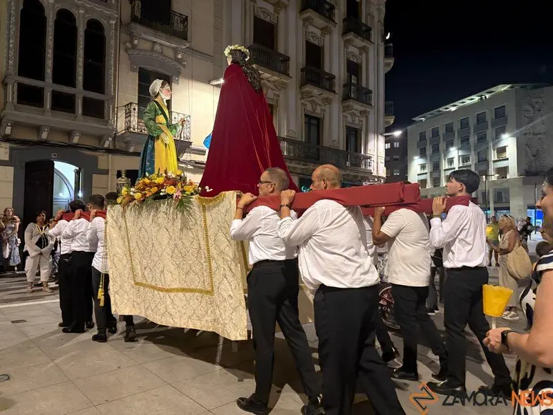 procesión de la Virgen de La Saleta _11
