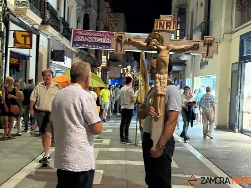 procesión de la Virgen de La Saleta _41