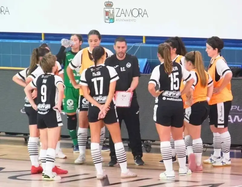 River Zamora Femenino