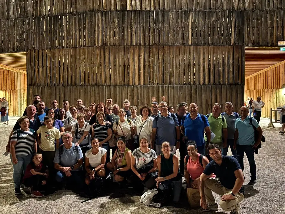 Vecinos de Villalazán visitan Puy Du Fou en Toledo