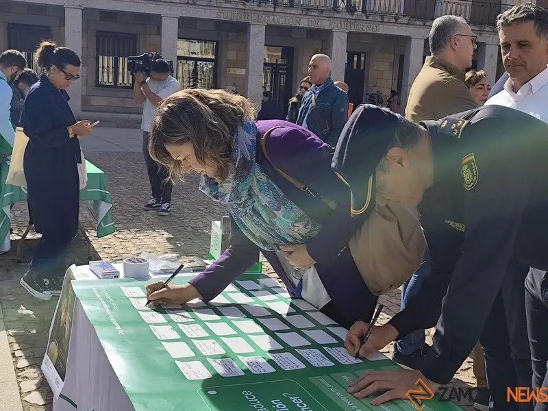 Día Mundial de la Investigación en Cáncer en Zamora_5