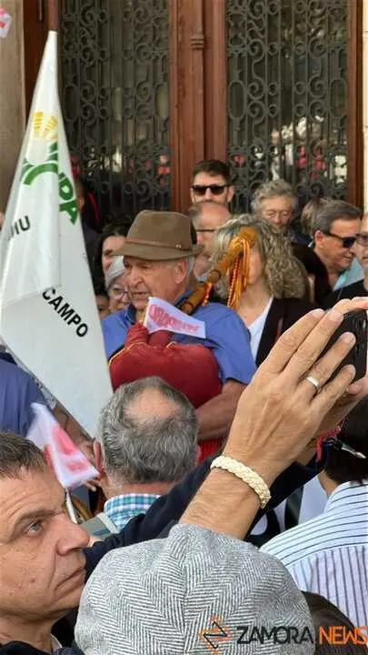 manifestación zamora frente a renfe _6