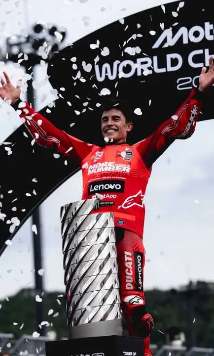 Marc Márquez Campeón del Mundo 2025
