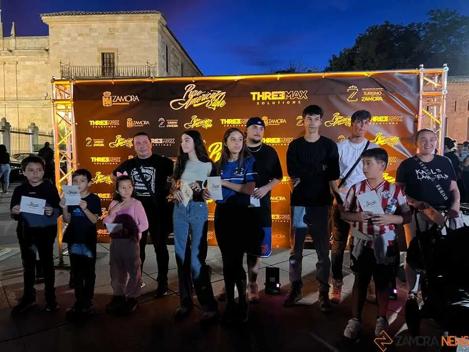 Pure American Style Zamora _35