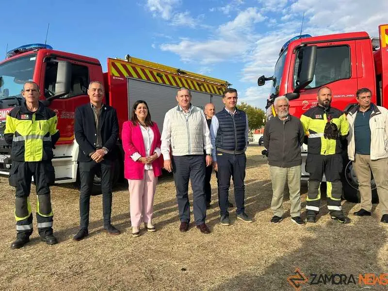 entrega camión de bomberos de la Diputación de Zamora_2